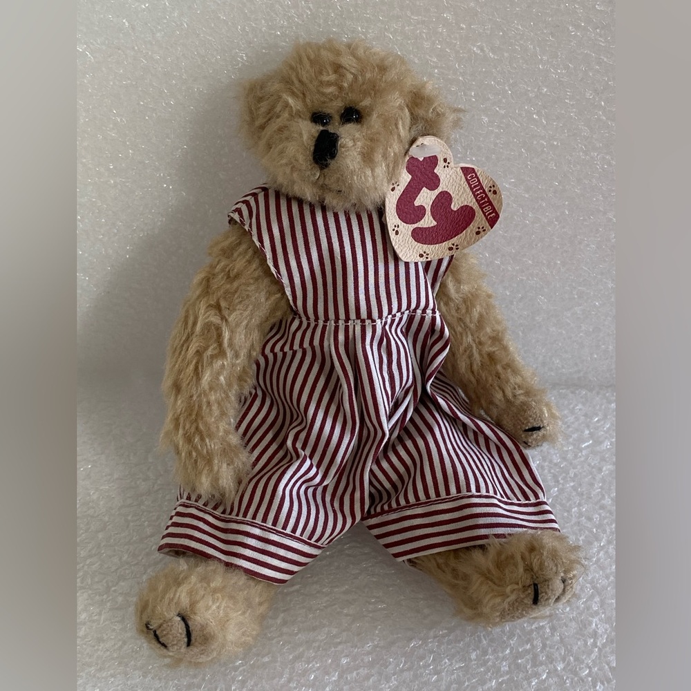 Vintage 1993 Ty Collectibles Tiny Tim
Teddy Bear by Linda Harris Style 6001